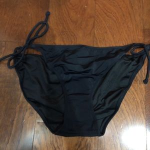 Victoria secret Bikini Bottoms L